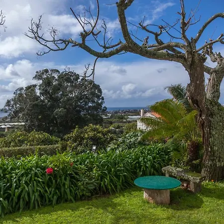 Quinta Bolas Ponta Delgada (Sao Miguel)